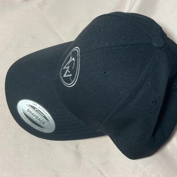 CW Coachwerks Restoration Mercedes Hat Cap Black Victoria BC New - Picture 2 of 6